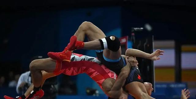 壹号娱乐-关于穆古鲁扎在美国队比赛中锐不可当，晋级下一阶段引发热议！的信息