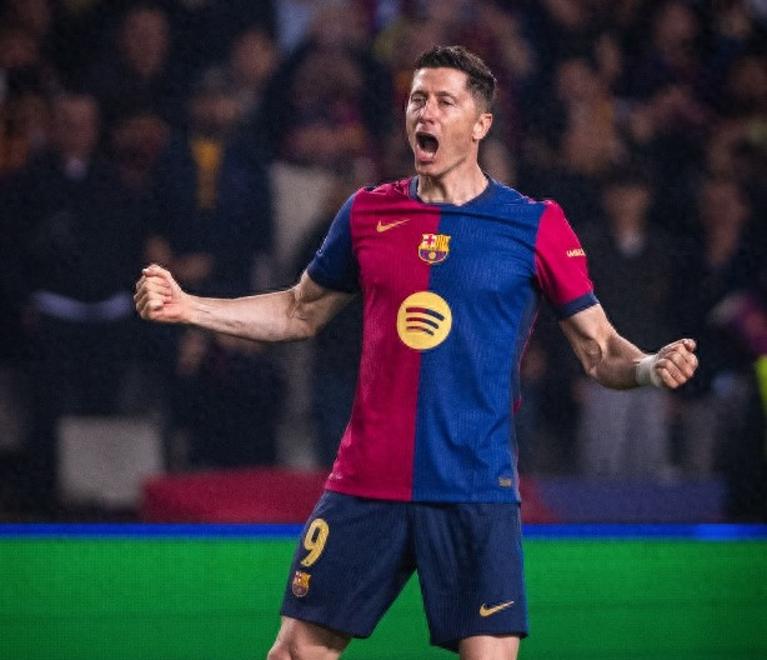 壹号娱乐-关于莱万多夫斯基新星出色防守表现惊艳，切尔西未来可期！的信息