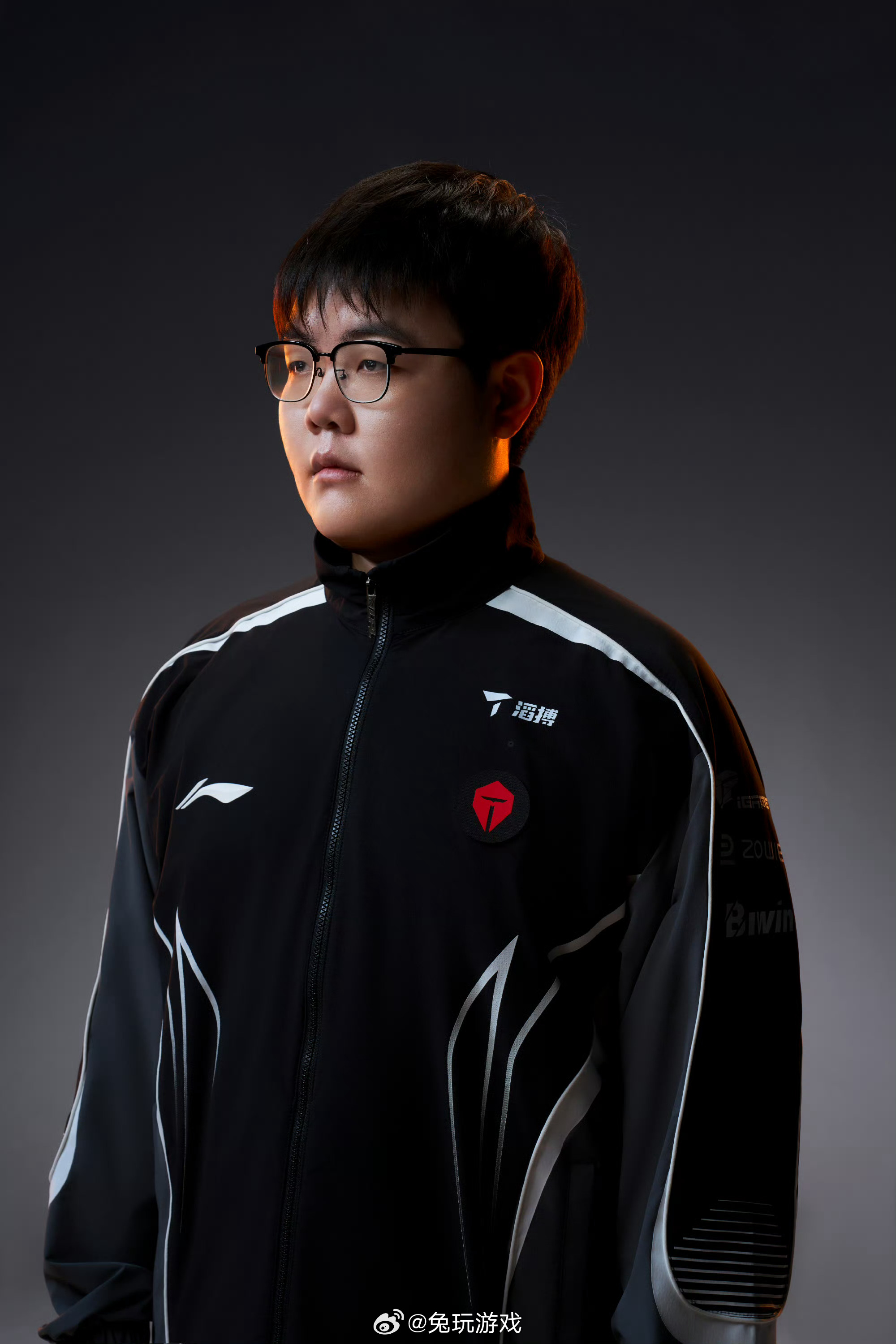 NG娱乐-Uzi新星挺进下一轮表现惊艳，TES未来可期！的简单介绍