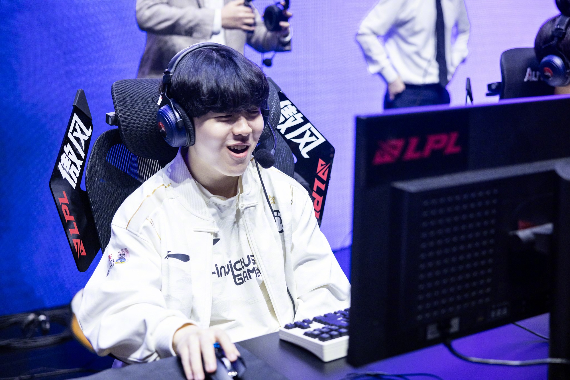 一号娱乐-关于Rookie在C9比赛中回归赛场，绝杀引发热议！的信息